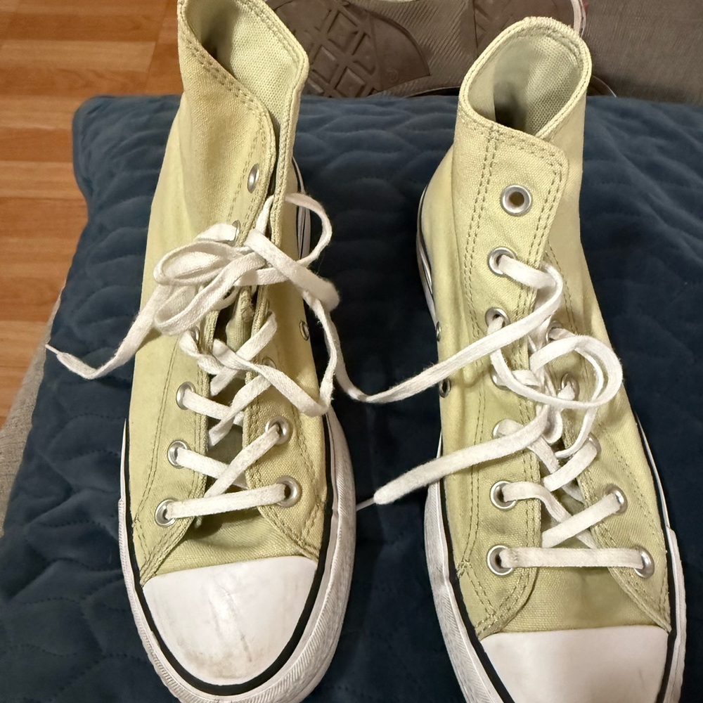Converse High-Top Sneakers in Light Green